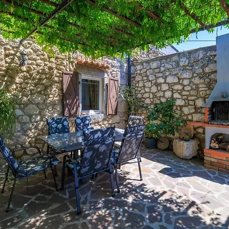 Sea & Heritage Retreat By Aneo Travel * Bribir (Primorje-Gorski Kotar)